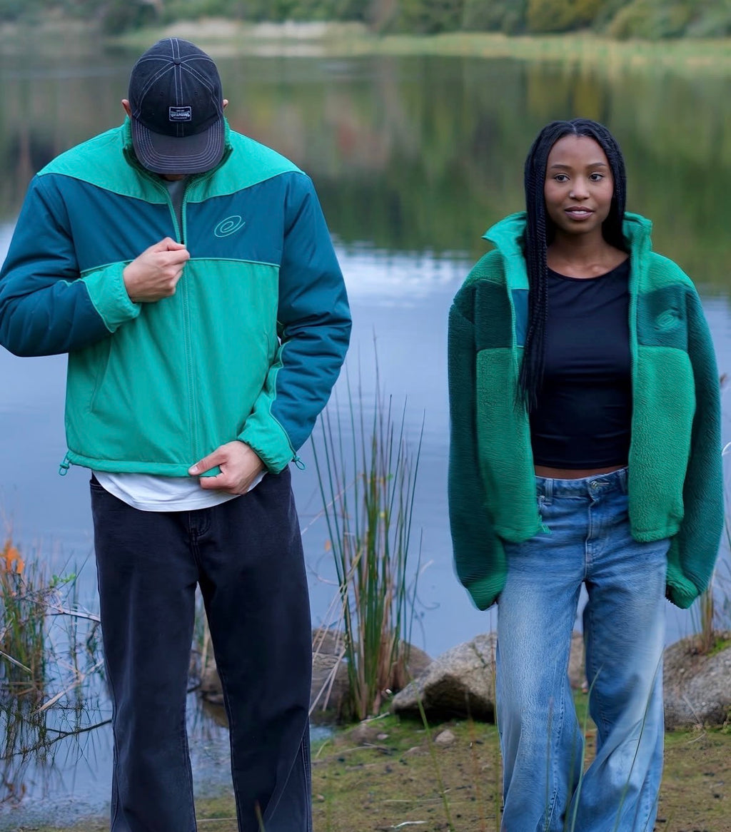 REVERSIBLE FLEECE - RAINFOREST